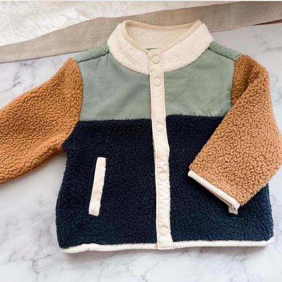 Colorblock Sherpa Jacket - Picture 4 of 5